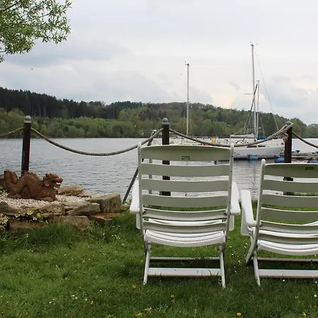 Apartmán Mit Seeblick Und Direktem Seezugang